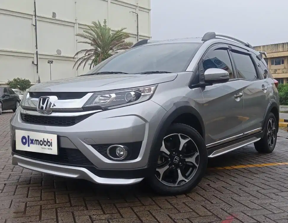 TDP 9, JT Honda BR-V 1.5 Prestige Bensin-AT Abu 2017