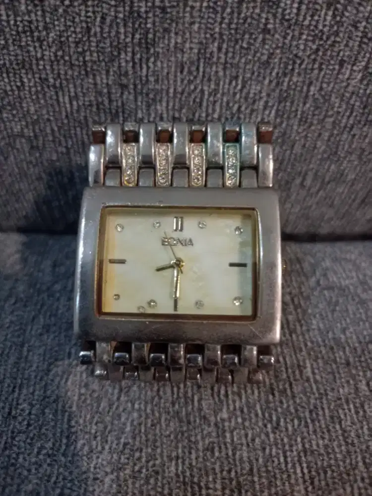 Jam Tangan Wanita Bonia Bukan Casio Vintage