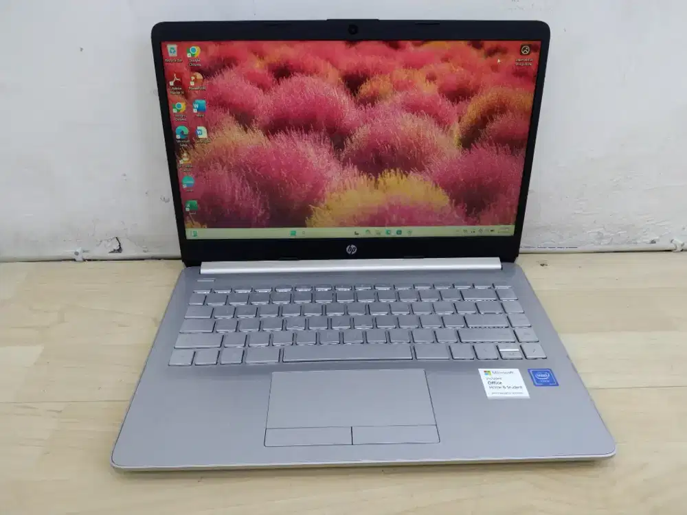 Hp 14s Celleron N4020U/RAM 4GB/SSD 256GB/14 FHD/WIN 11 BACKLIGHT