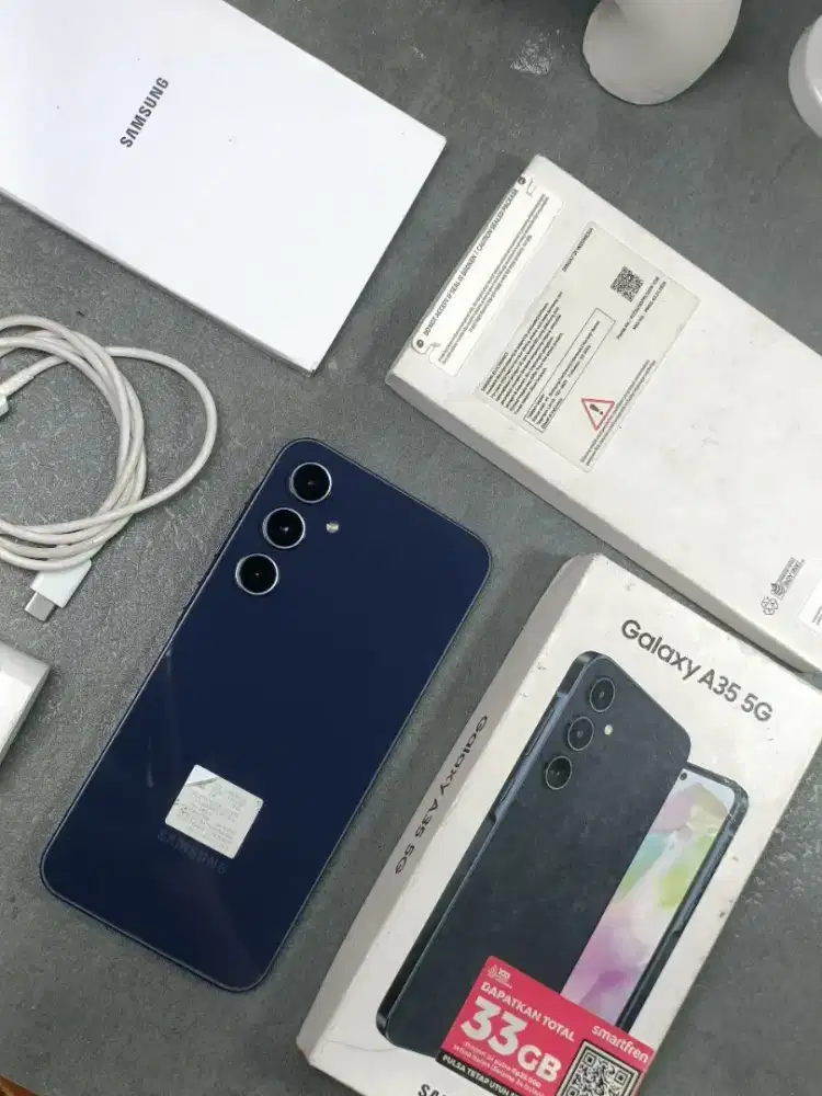Samsung a35 5g
Ram 8/256