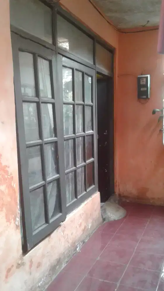 Jual rumah beserta tanahnya & jual tanah kosong (kavlingan.)