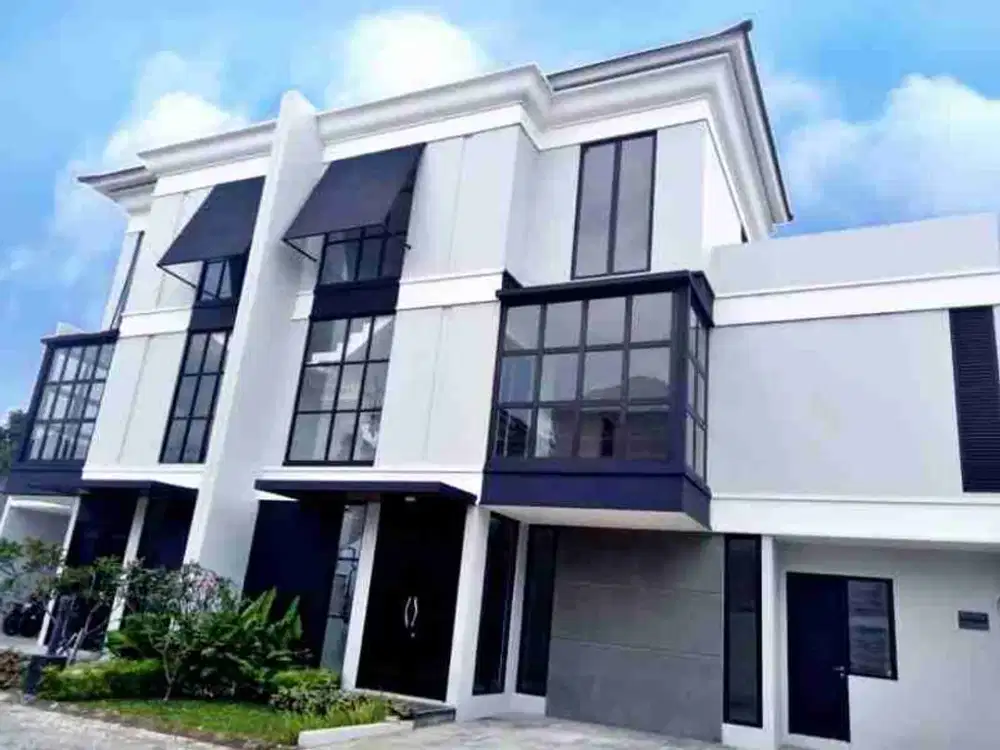 Rumah Baru Town House 3 Lantai Area Ampera Kemang