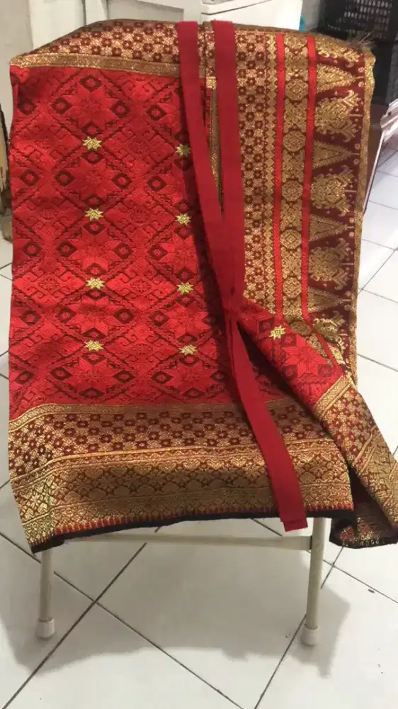 Songket tenun asli Palembang