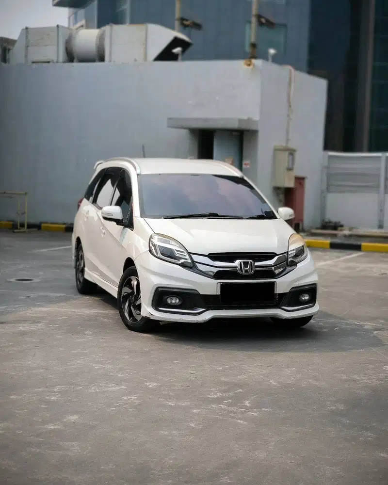 HONDA MOBILIO E CVT 2015 TDP 15JT BERGARANSI SIAP PAKAI DAN TERAWAT
