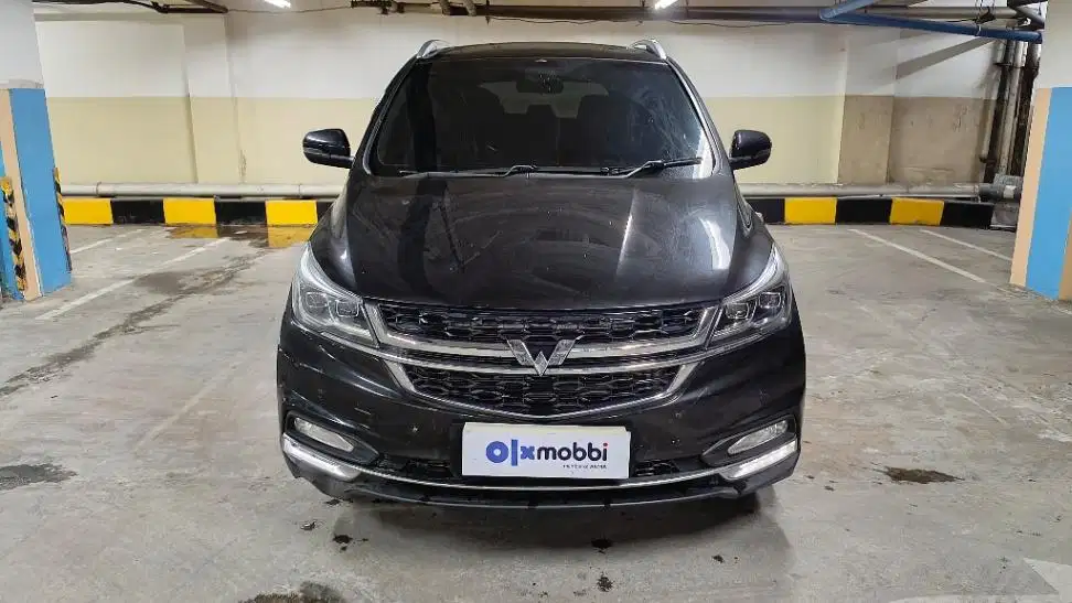 TDP 8, JT Wuling Cortez 1.5 LT Lux Bensin-AT Hitam 2022