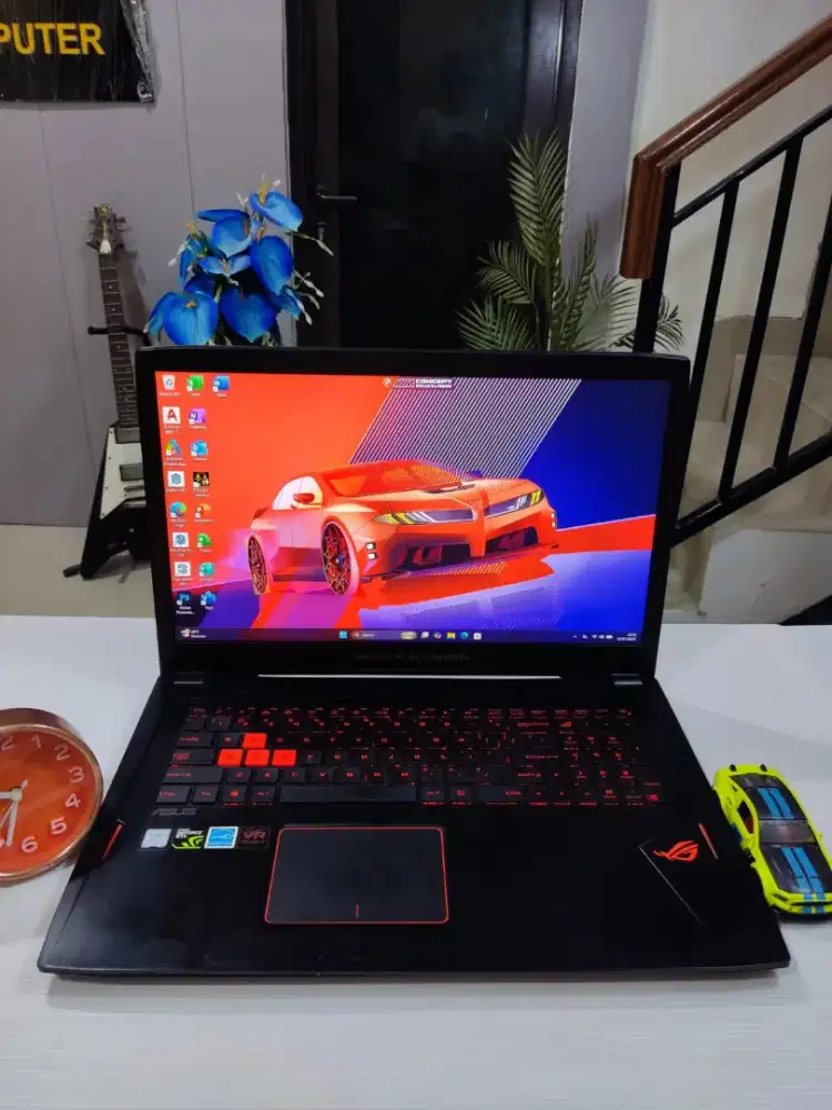 ASUS ROG STRIX GL702VMK-305[RAM 16GB SSD+HDD NVIDIA GTX 1060 VRAM 6GB]