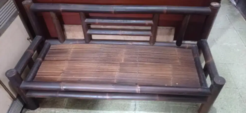 Kursi bambu panjang 2 mtr