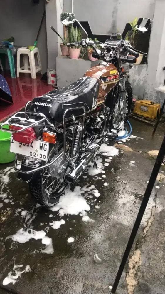 Motor Honda Win100