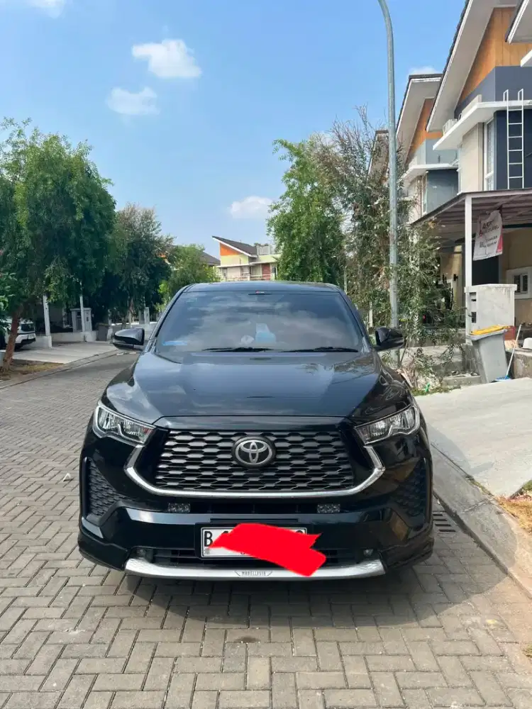 Toyota Innova Zenix 2.0 V Hybrid CVT Modelista