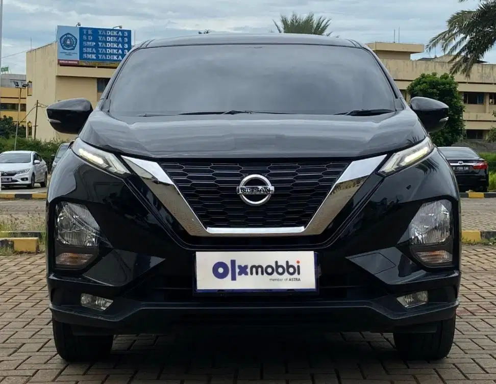 TDP 9, JT Nissan Livina 1.5 VE Bensin-AT Hitam 2019