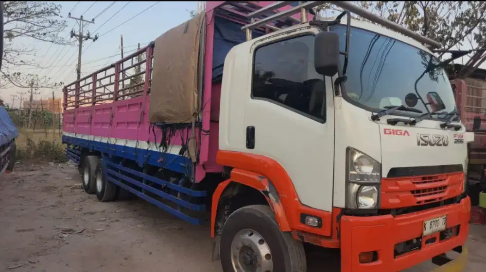 Isuzu Giga FVM 285 TH2019