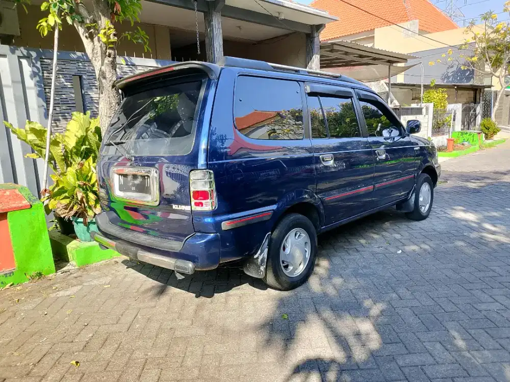 Kijang kapsul LGX solar 2000