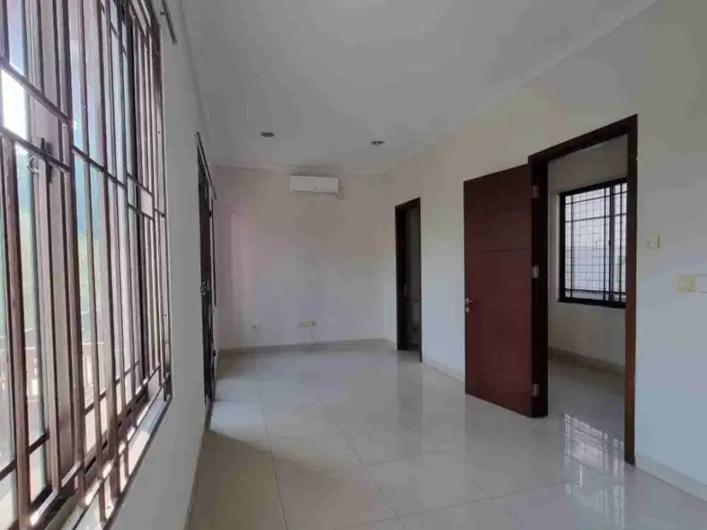 Dijual  Murah Rumah Cluster  Asia 7x15 Green Lake City