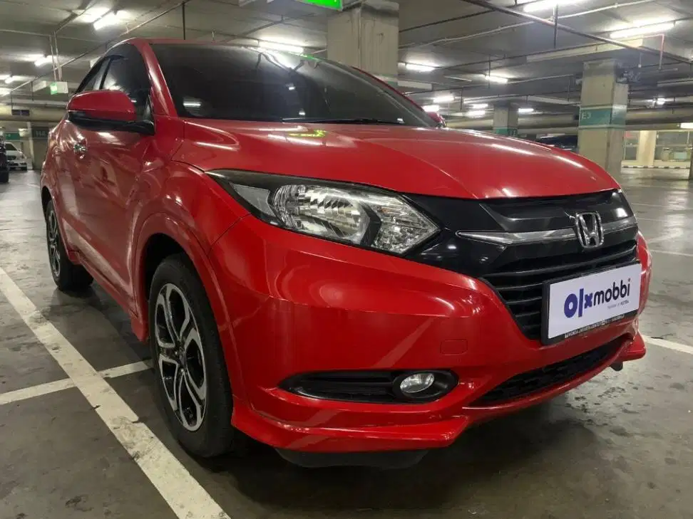 TDP 9, JT Honda HR-V 1.5 E Bensin-AT Merah 2018