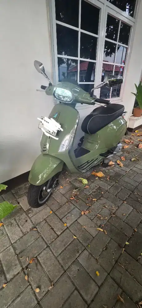 Vespa Sprint 150 Grey 2024