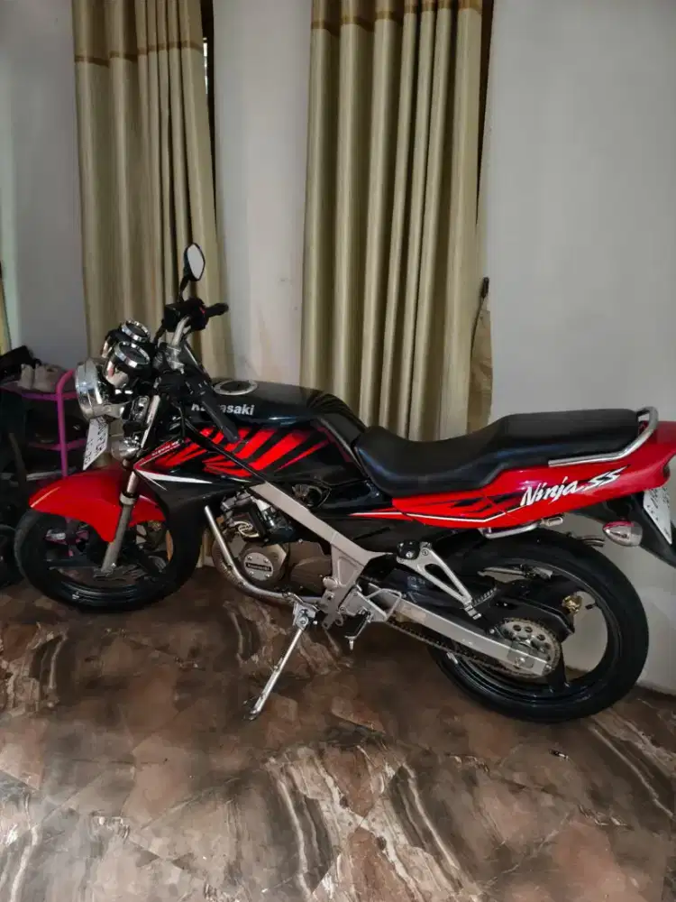 kawasaki ninja ss