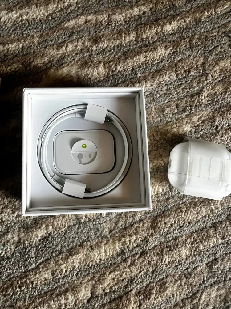 Di jual airpod pro 2022 pembelian 2023