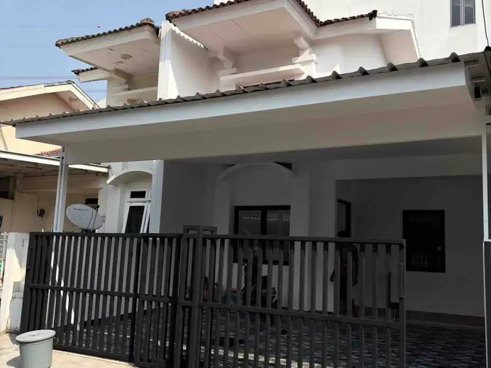 DIJUAL RUMAH RAPIH SIAP HUNI DI SEKTOR 8 B GADING SERPONG