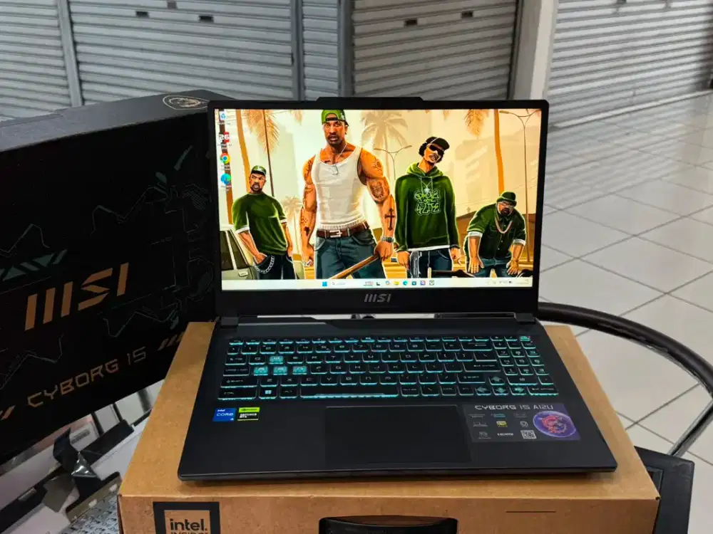 LAPTOP MSI CYBORG 15 A12U Gaming