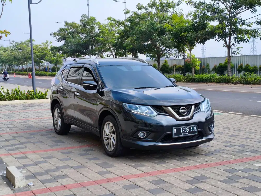 Xtrail T32 2.5 AT 2015 DP 10Jt