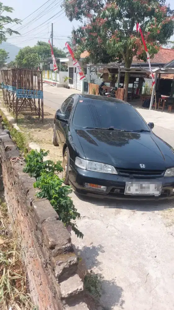 mobil siap pke,msin aman kaki aman pw/ps aman kelistrikn norma,