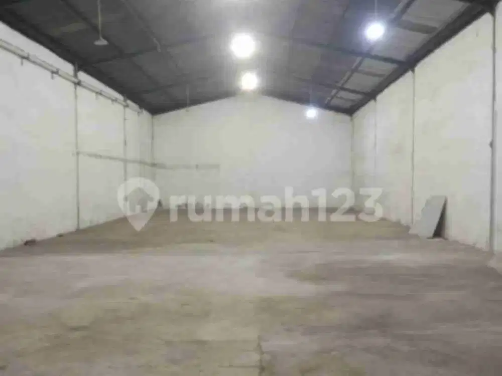 Dijual Gudang Margomulyo Permai Siap Pakai Lokasi Strategis