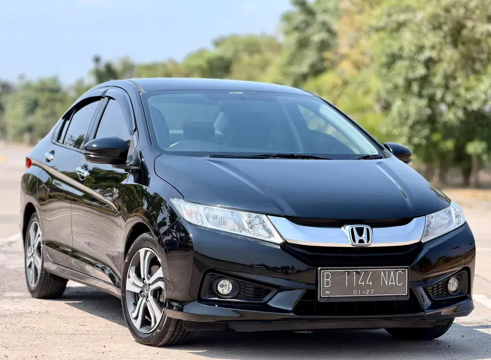DP 4 jt! Km 70rb! Honda City E Matic 2017 Antik Spt Baru!!