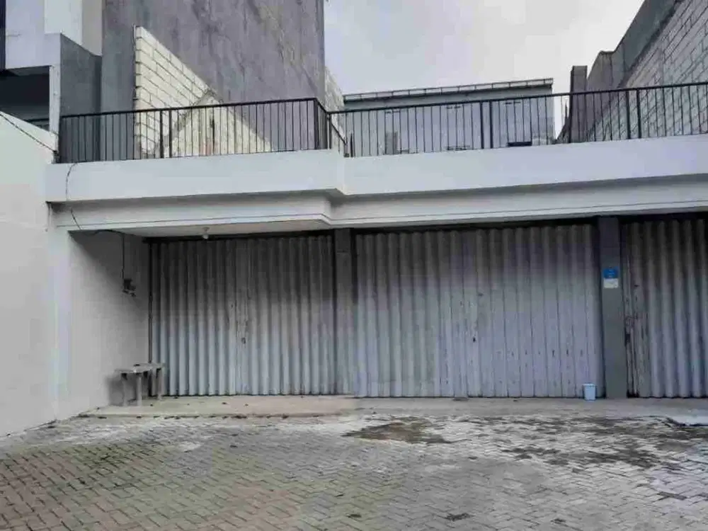 Disewakan Bangunan Raya Jemursari Surabaya Selatan