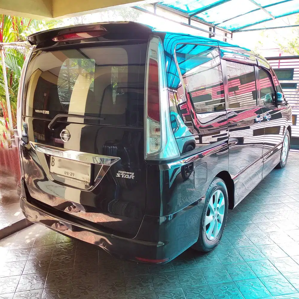 Nissan Serena HWS Highway Star 2013 Matic