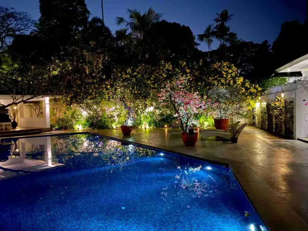Dijual Rumah Cinere Rumah 2039m2 Besar Kolam Renang Dijual Hitung Tanah Cinere