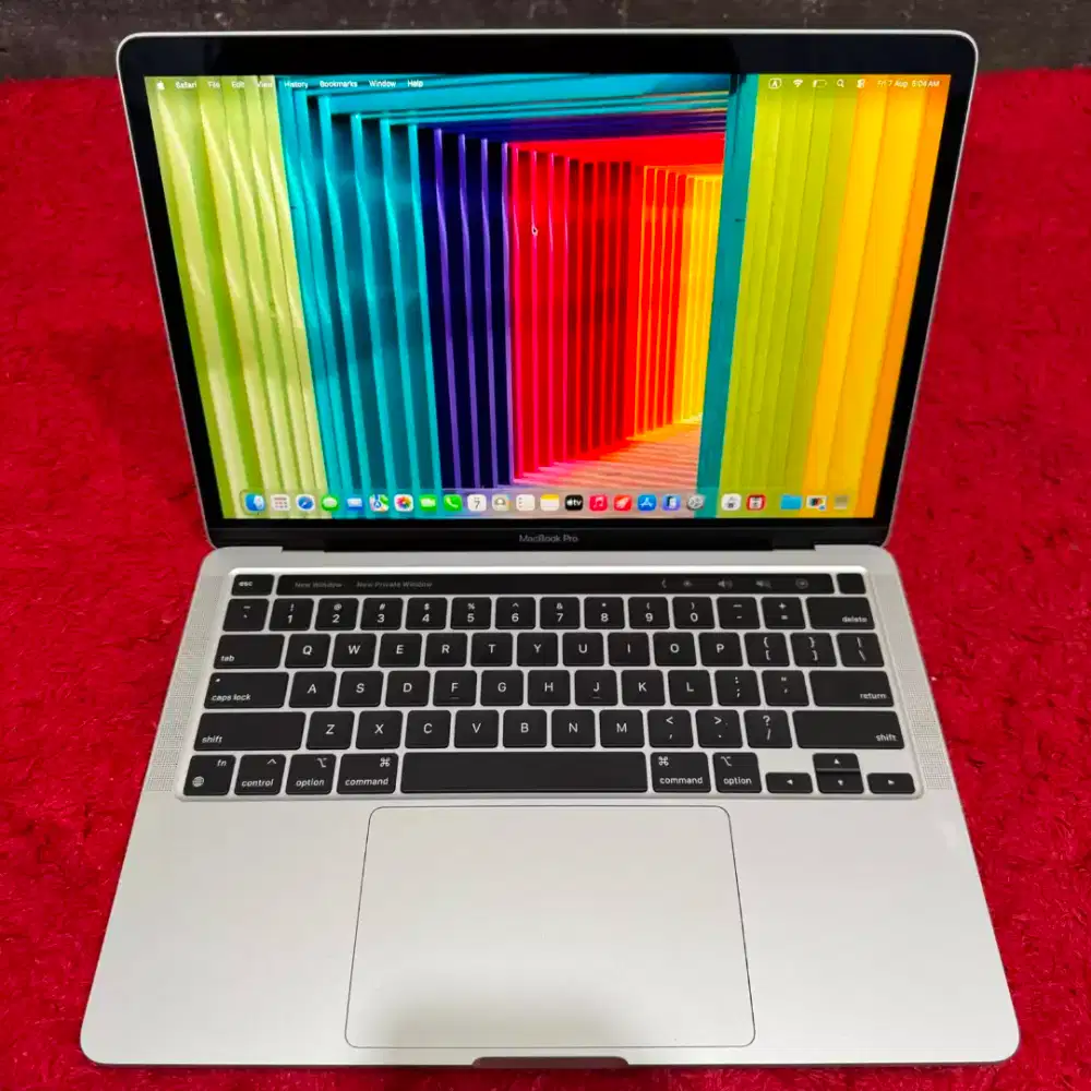 Macbook pro m1 2020 13 inch ram 16gb ssd 256gb siap pakai bisa cod