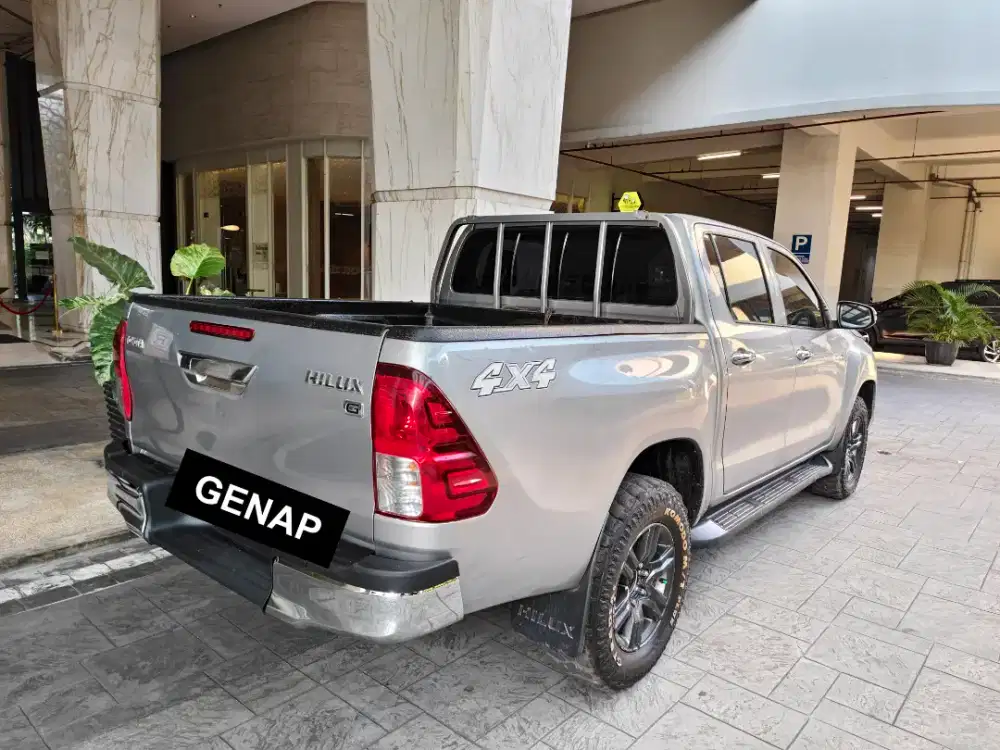 Cash!! Hilux G 2020