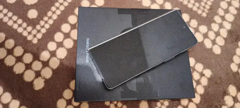 Samsung Z Fold 4 12/512 SEIN