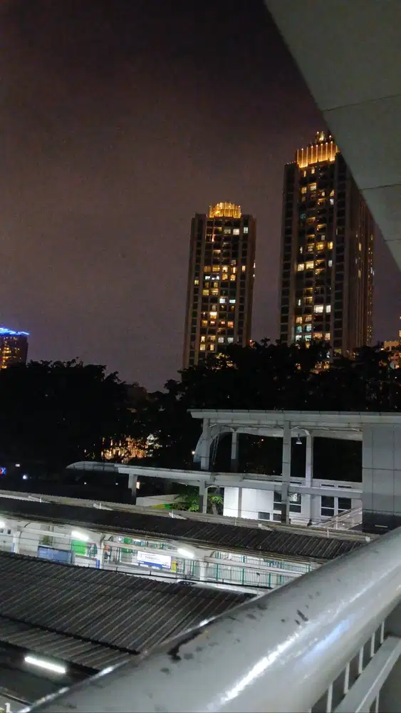 Tukang bangunan amanah