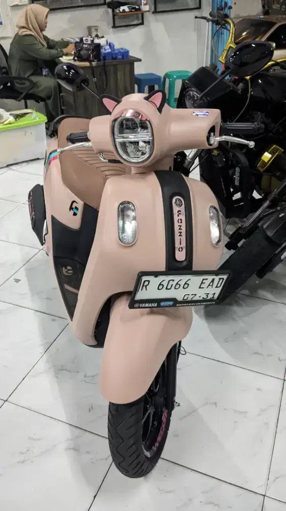 Yamaha fazzio terbaru pink