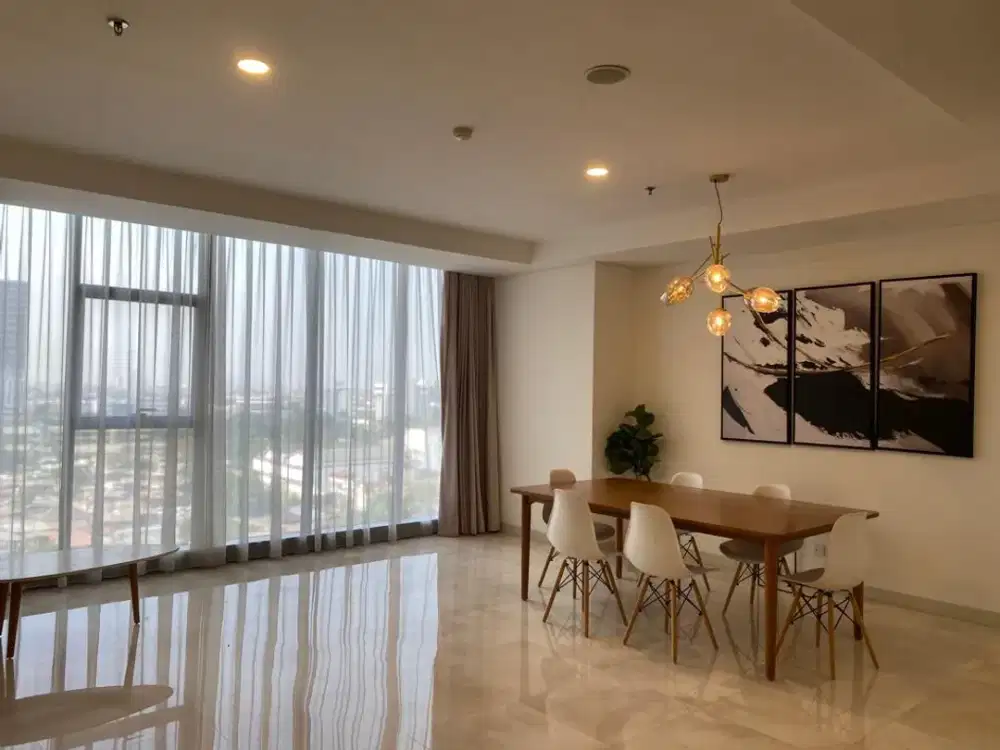 Dekat dengan Fasilias Kesehatan dan Sekolahan Internasional Disewakan Apartemen Lavenue Lokasi di Jakarta Selatan - 3Br Modern Fully Furnished