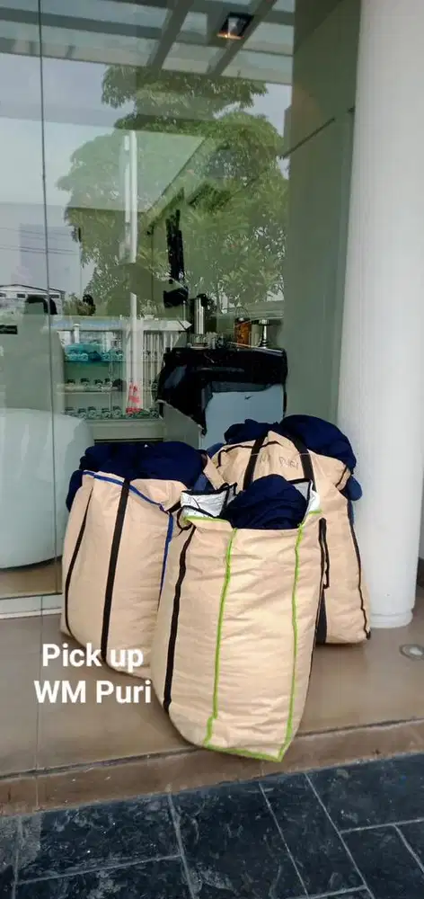 Laundry apartment