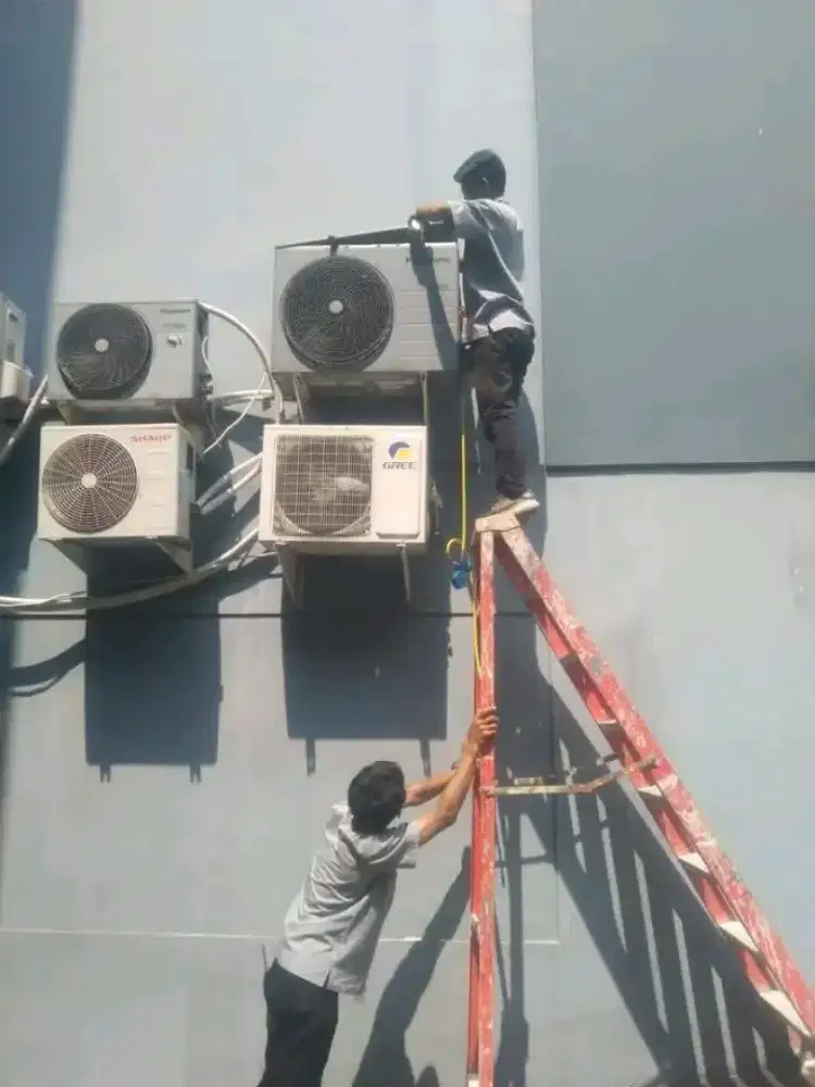 Service AC bongkar pasang AC