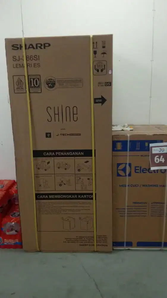 Jual kulkas baru sharp dapat hadiah