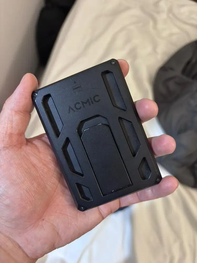 Acmic Powerbank magsafe wallet