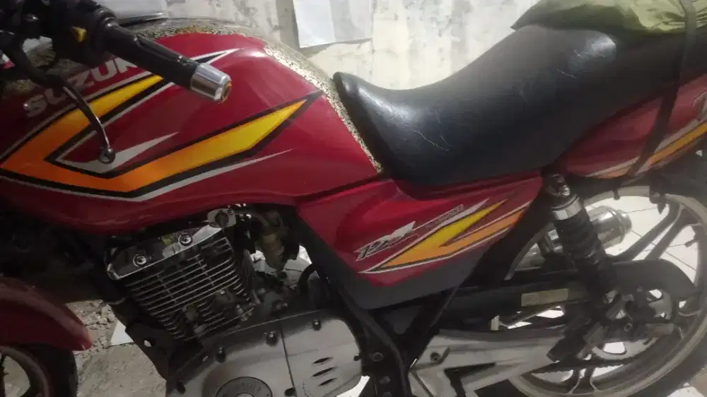 Suzuki thunder 2006