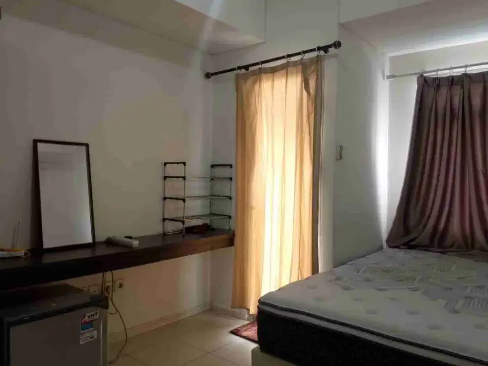 disewakan apartemen green lake Sunter tipe studio semi furnished