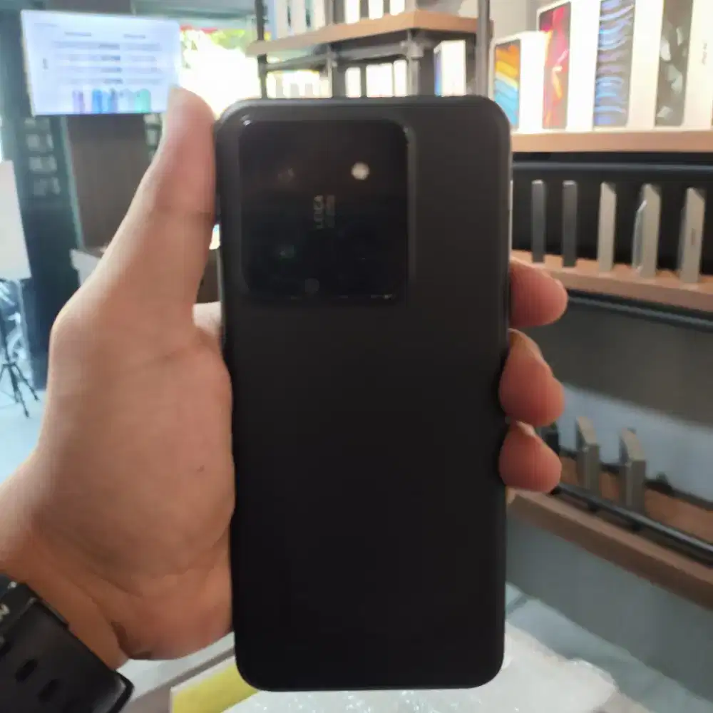 Xiomi 14 (HITAM)