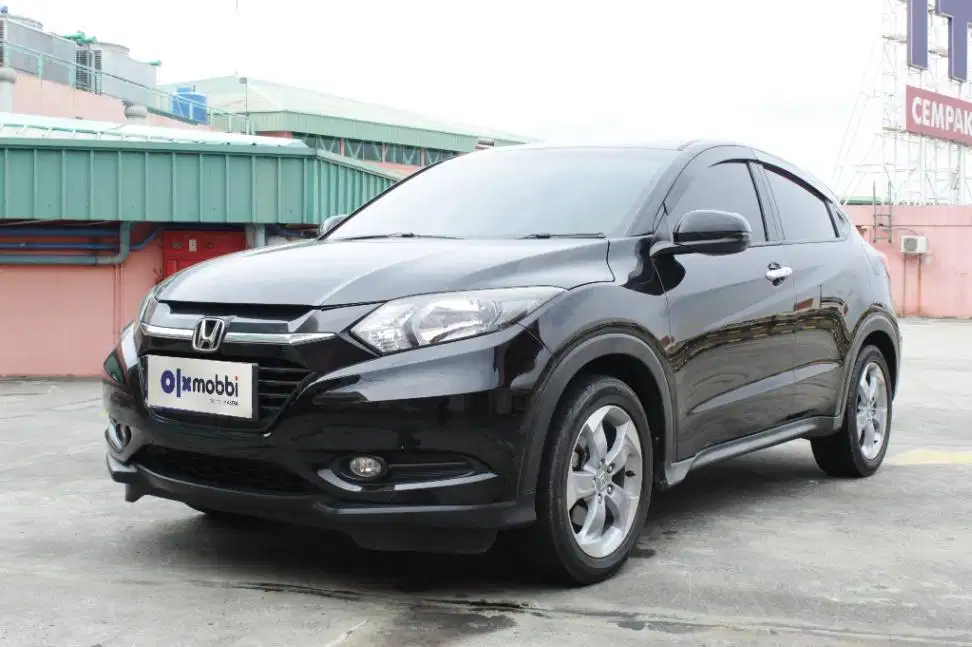 TDP 10 JT Honda HR-V 1.5 E Bensin-AT Hitam 2018