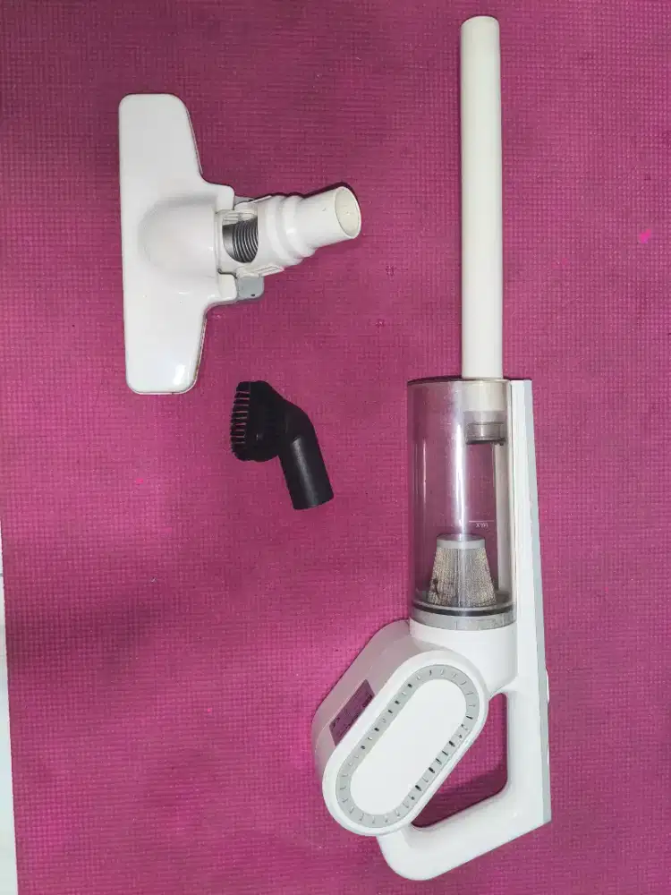 Cordless Vacuum Cleaner