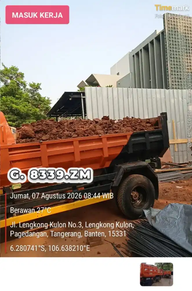 Jasa buang puing dan urugan