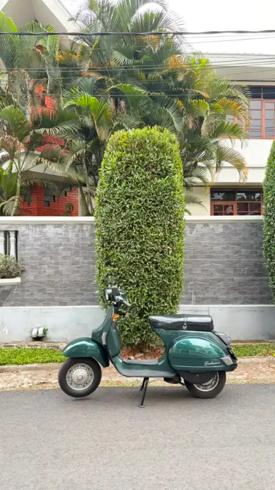 Vespa exclusive 1994
