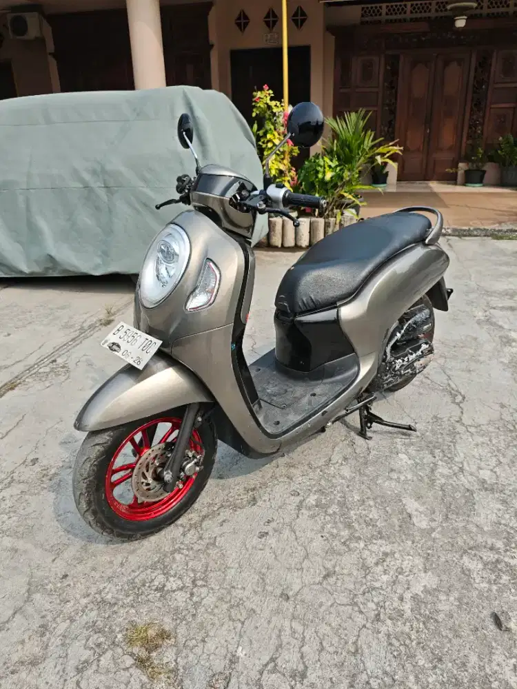 Jual Scoopy New 2023 Siap Pakai