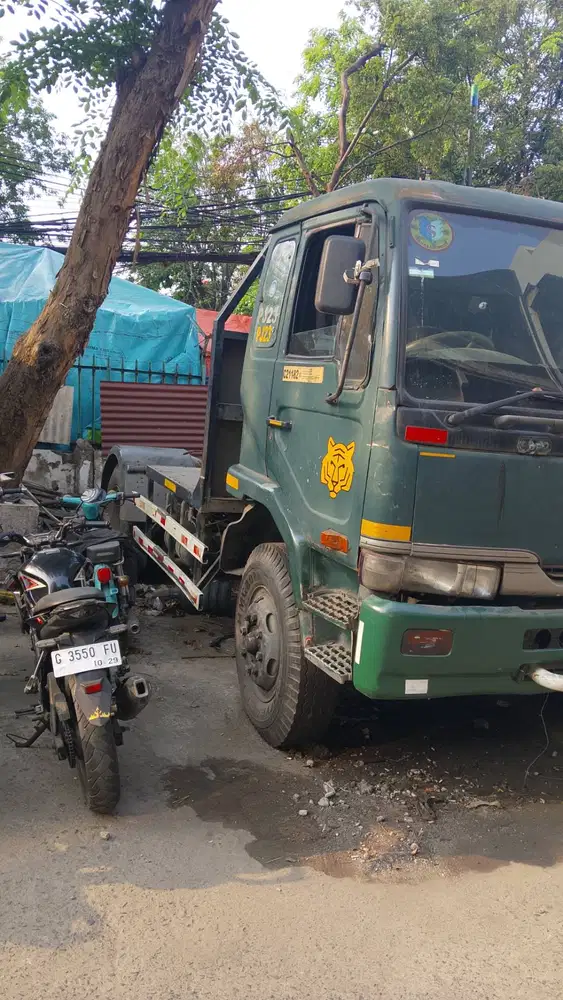 Jual cepat mobil nisan PK 260ct