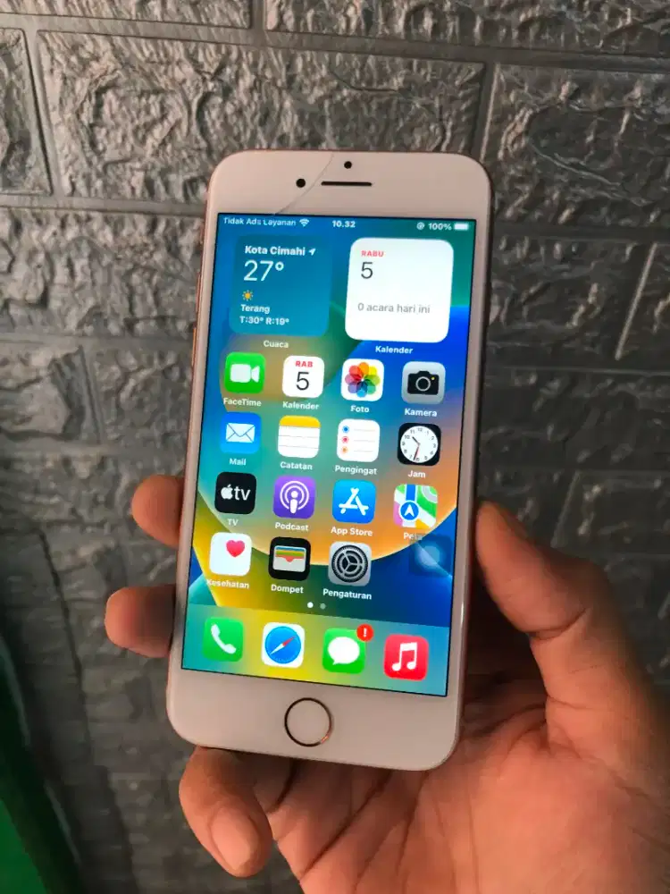 Iphone 8 wifi only minus
